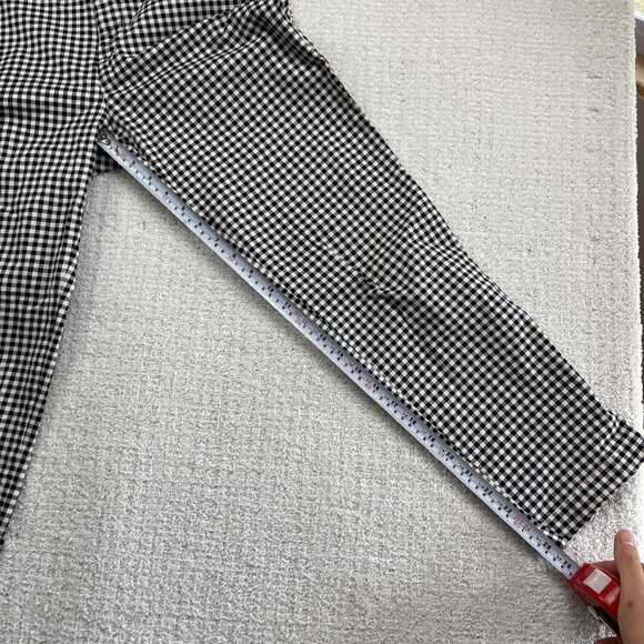GAP Slim City Crop Pants Black & White Gingham Plaid Women’s Size 4 Casual - Picture 8 of 11